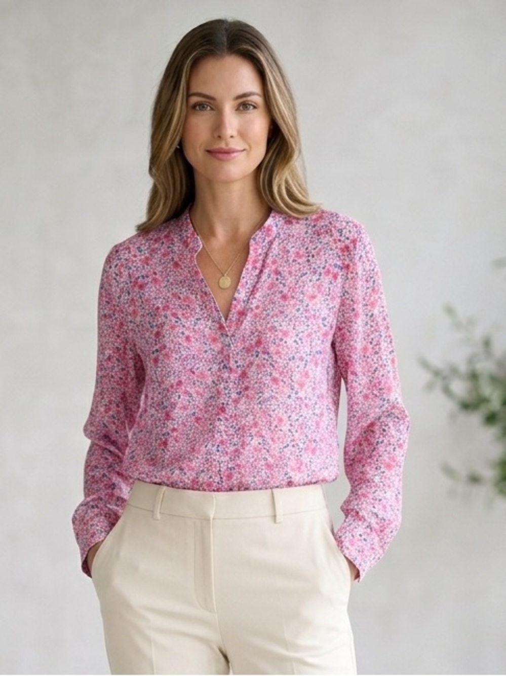 Korye DailyLook Pink Floral Sheer Button Down Blouse Top NWT Size Large